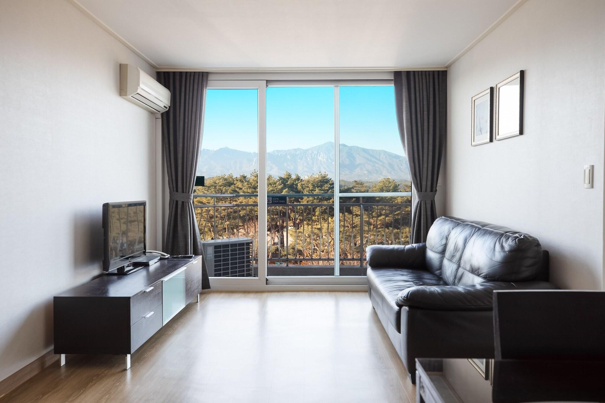 Kensington Resort Seorak Beach Sokcho Ngoại thất bức ảnh