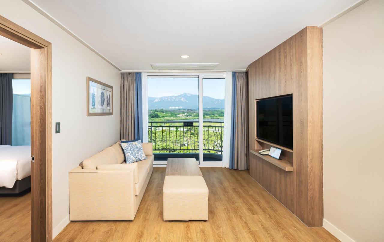 Kensington Resort Seorak Beach Sokcho Ngoại thất bức ảnh