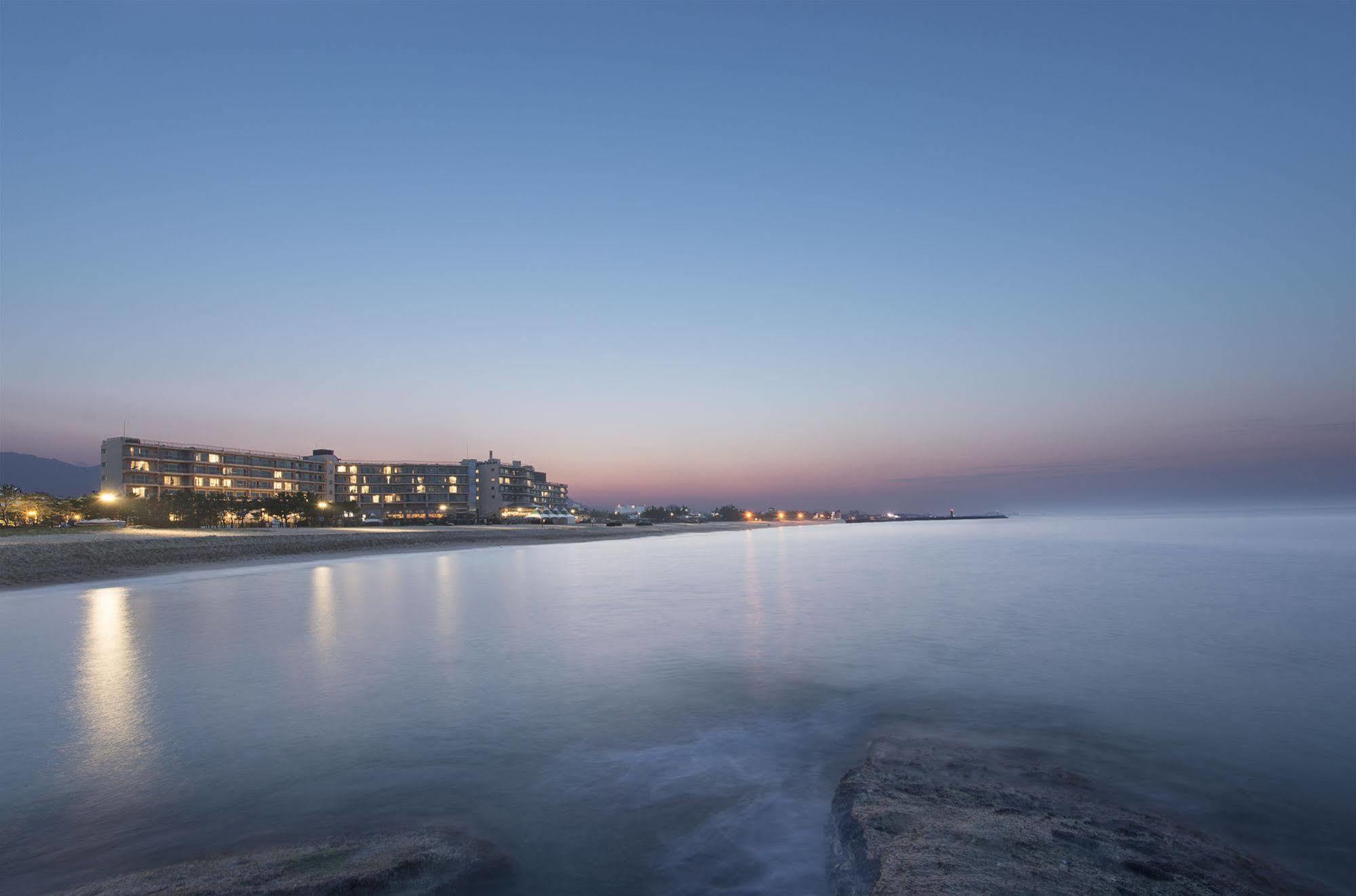 Kensington Resort Seorak Beach Sokcho Ngoại thất bức ảnh